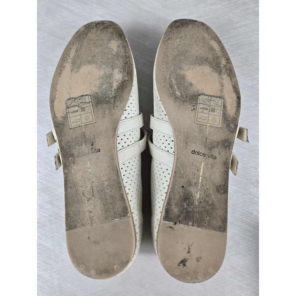 Dolce Vita Womens Cream Perforated Suede Double Buckle Mary Jane Flats Size 6 - Picture 6 of 10